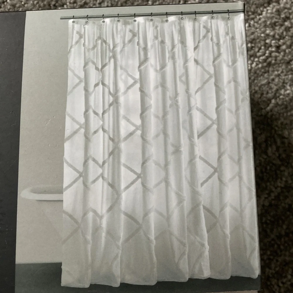 DKNY Chenille Lattice Shower Curtin
